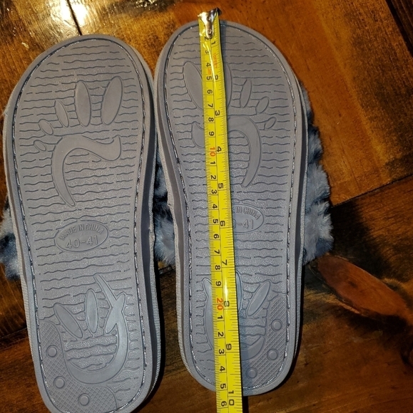 𝅺Grey animal print hard bottom slippers with sport mode  Size 40-41, Large 9-10 - Picture 9 of 11
